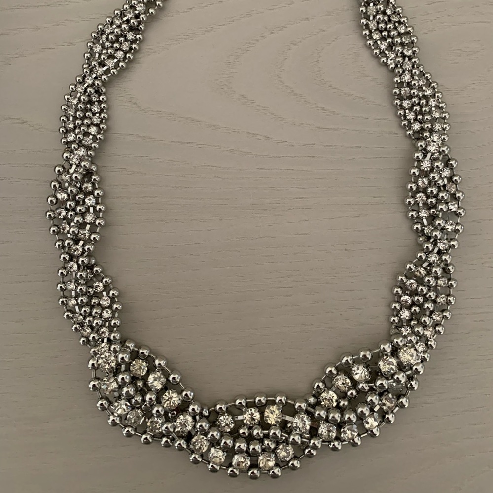Ball bead necklace